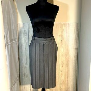 Y2K Old Navy Low Rise Waist Pinstriped Gray Pencil Skirt Career Unlined Size 8